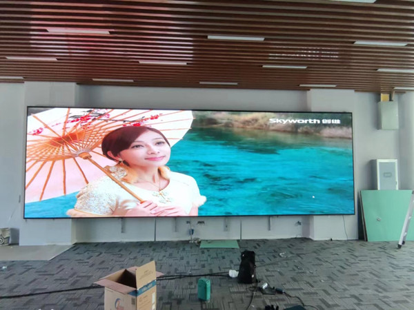 秀山P1.53led小间距屏安装案例